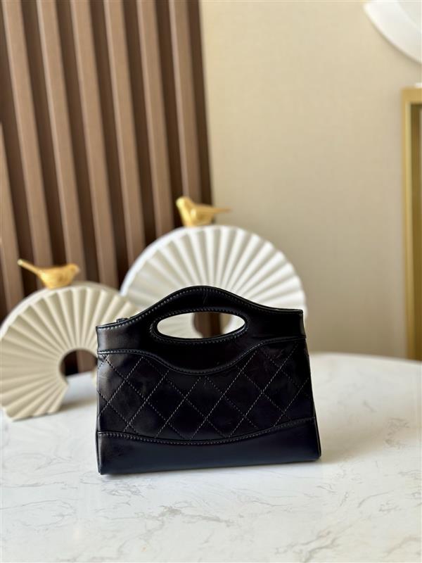 2026131221457669 570